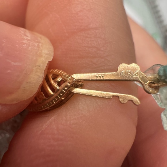 💎 3-Strand Twisted Aqua Chip Bead Necklace | 14K Gold Clasp (SFS) | ~18” | 47g - Picture 7 of 8